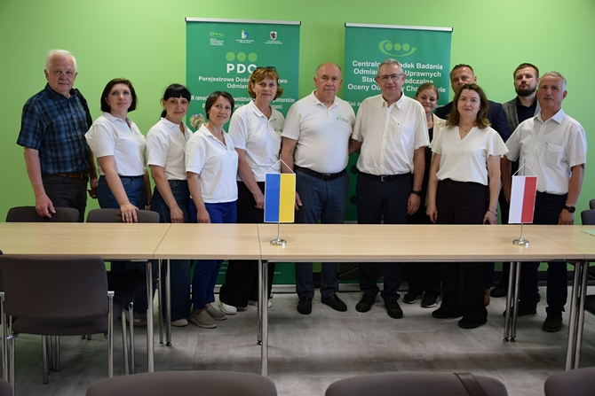 zdjęcie grupowe uczestników spotkania